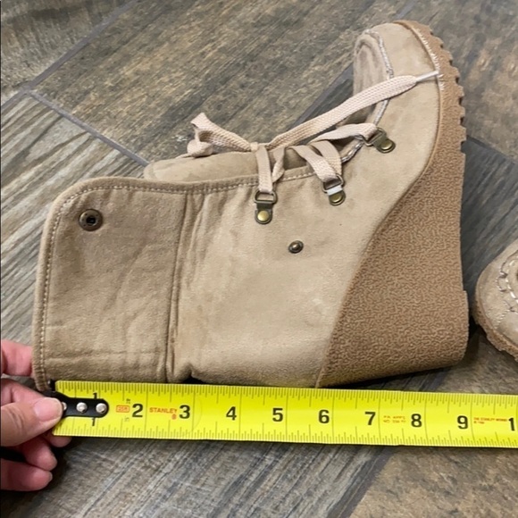 Unionbay brown faux fur lined boots size 9M - Picture 10 of 14